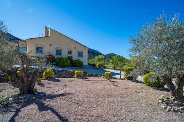 3 slaapkamer Villa te koop in La Zarza, Pinoso - € 395.000 (Ref: 9778557)