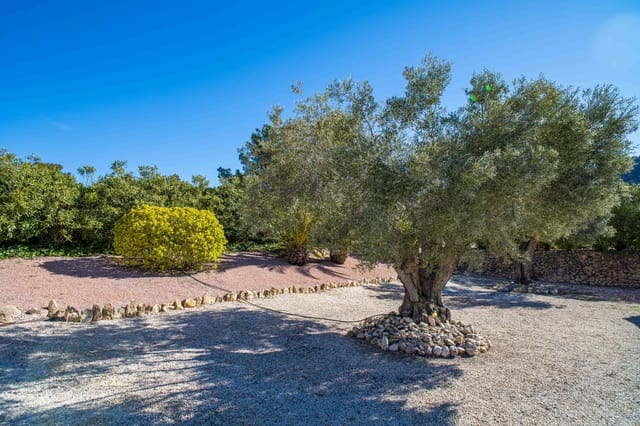 3 slaapkamer Villa te koop in La Zarza, Pinoso - € 395.000 (Ref: 9778557)