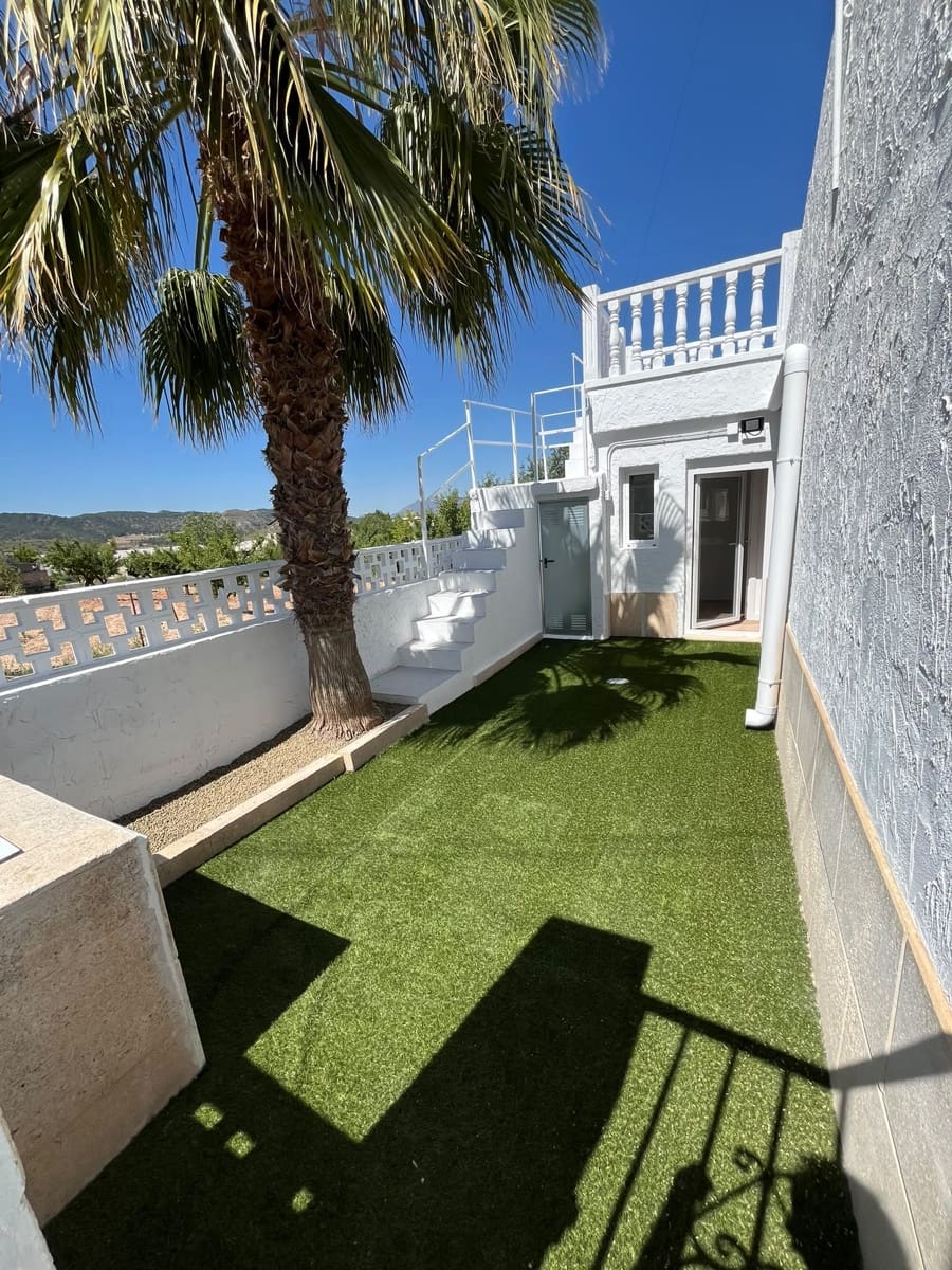3 slaapkamer Finca/Landhuis te koop in L'Alguena / Alguenya - € 125.000 (Ref: 9899858)