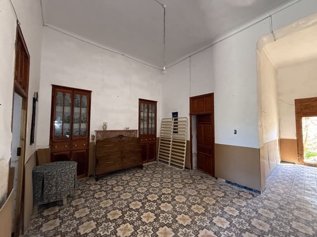 6 bedroom Townhouse for sale in L'Algueña / Alguenya - € 95,000 (Ref: 9899867)