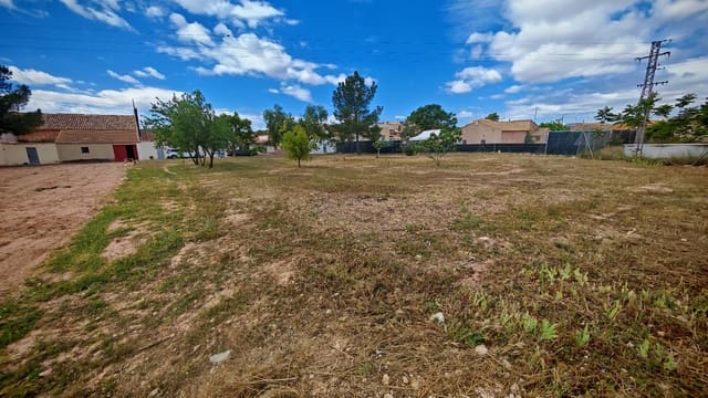 Tomt till salu i Ubeda, Pinoso - 35 000 € (Ref: 9899967)