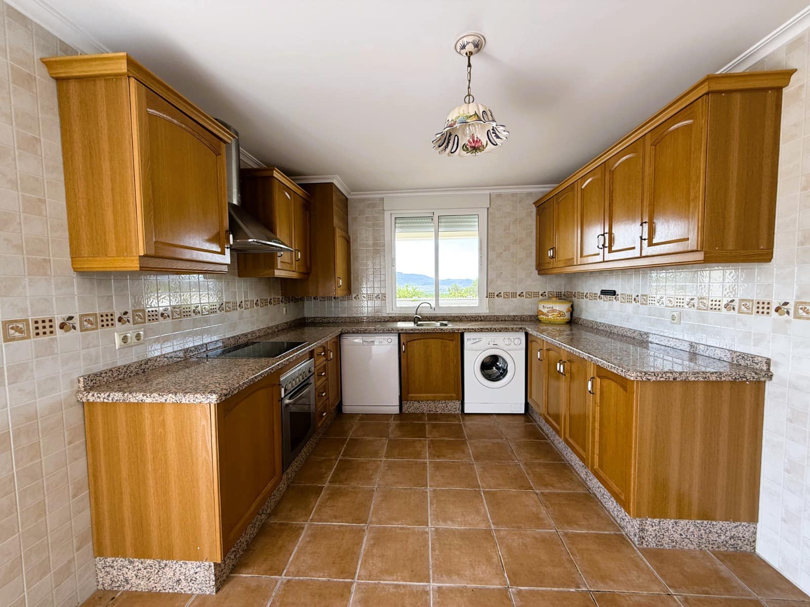Chalet de 3 habitaciones en Monóvar / Monóver en venta con piscina - 299.000 € (Ref: 9979107)