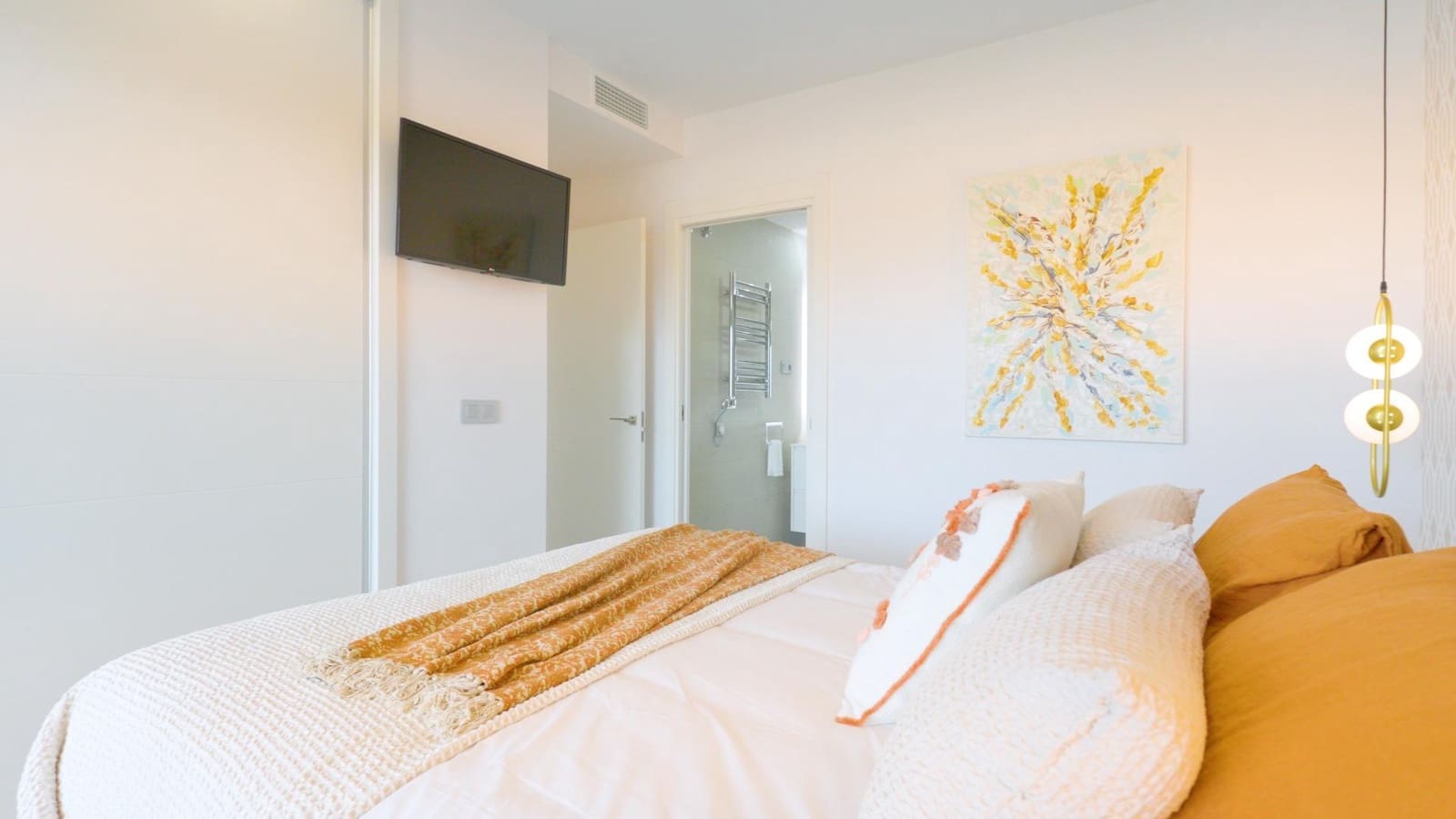 2 soverom Leilighet til salgs i Benidorm med svømmebasseng - € 414 000 (Ref: 8810221)