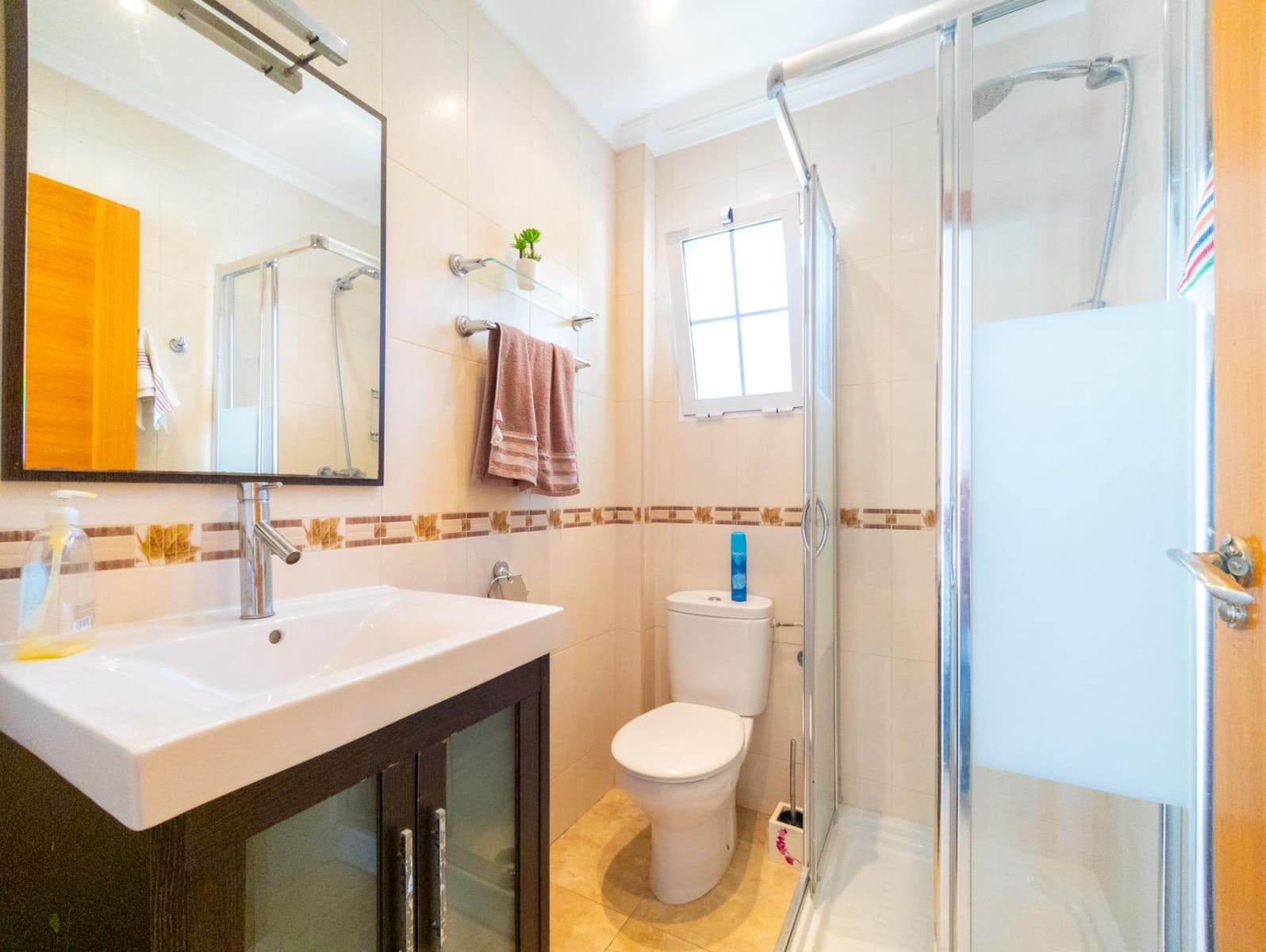 Chalet de 3 habitaciones en La Mata en venta con garaje - 450.000 € (Ref: 8900405)