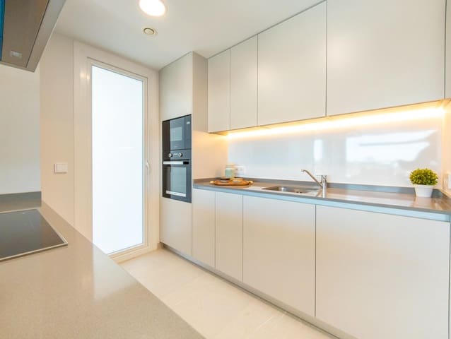 3 Zimmer Villa zu verkaufen in Aguas Nuevas, Torrevieja mit Pool - 630.000 € (Ref: 8944147)