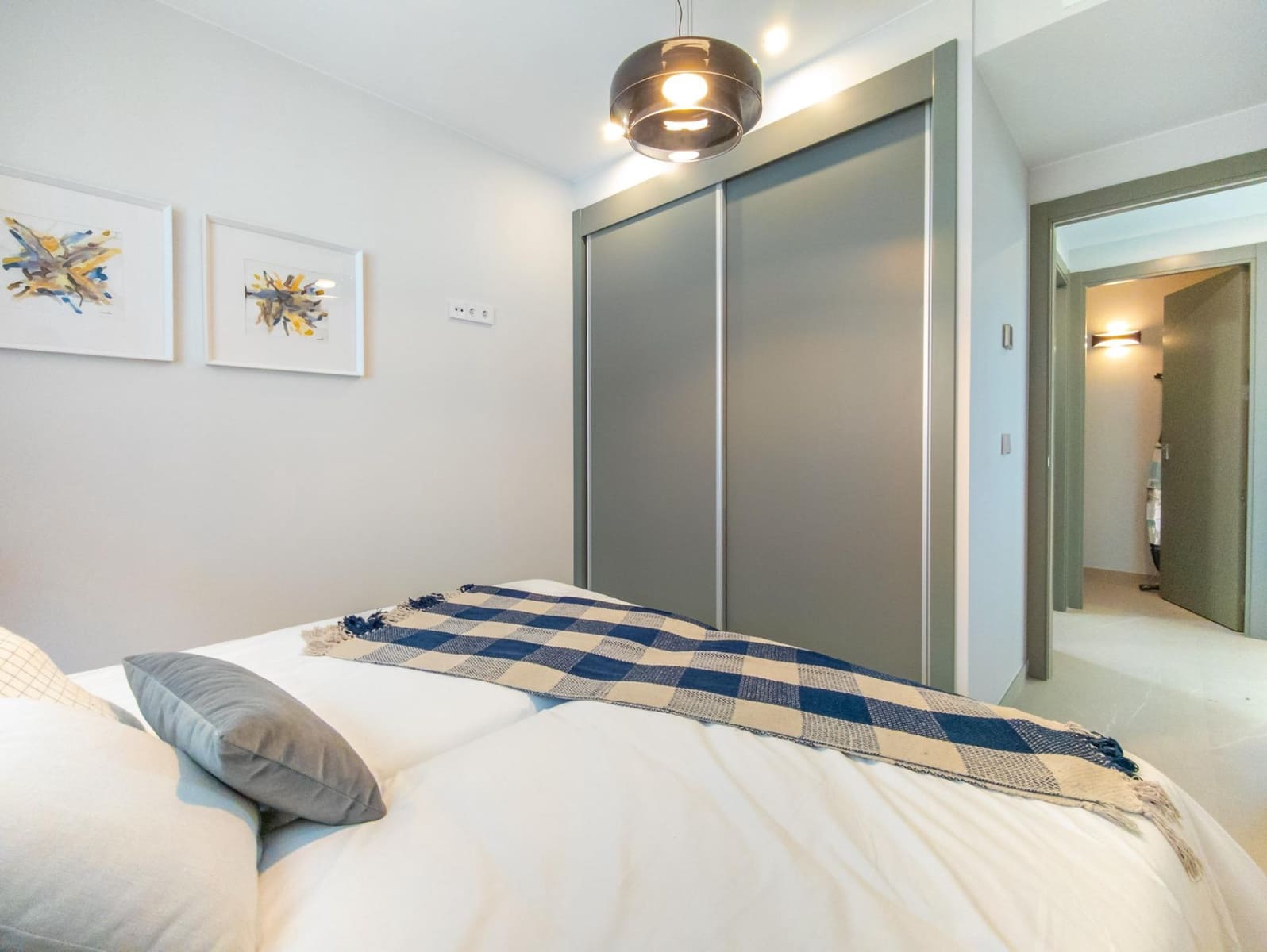 Chalet de 3 habitaciones en Aguas Nuevas en venta con piscina - 630.000 € (Ref: 8944147)