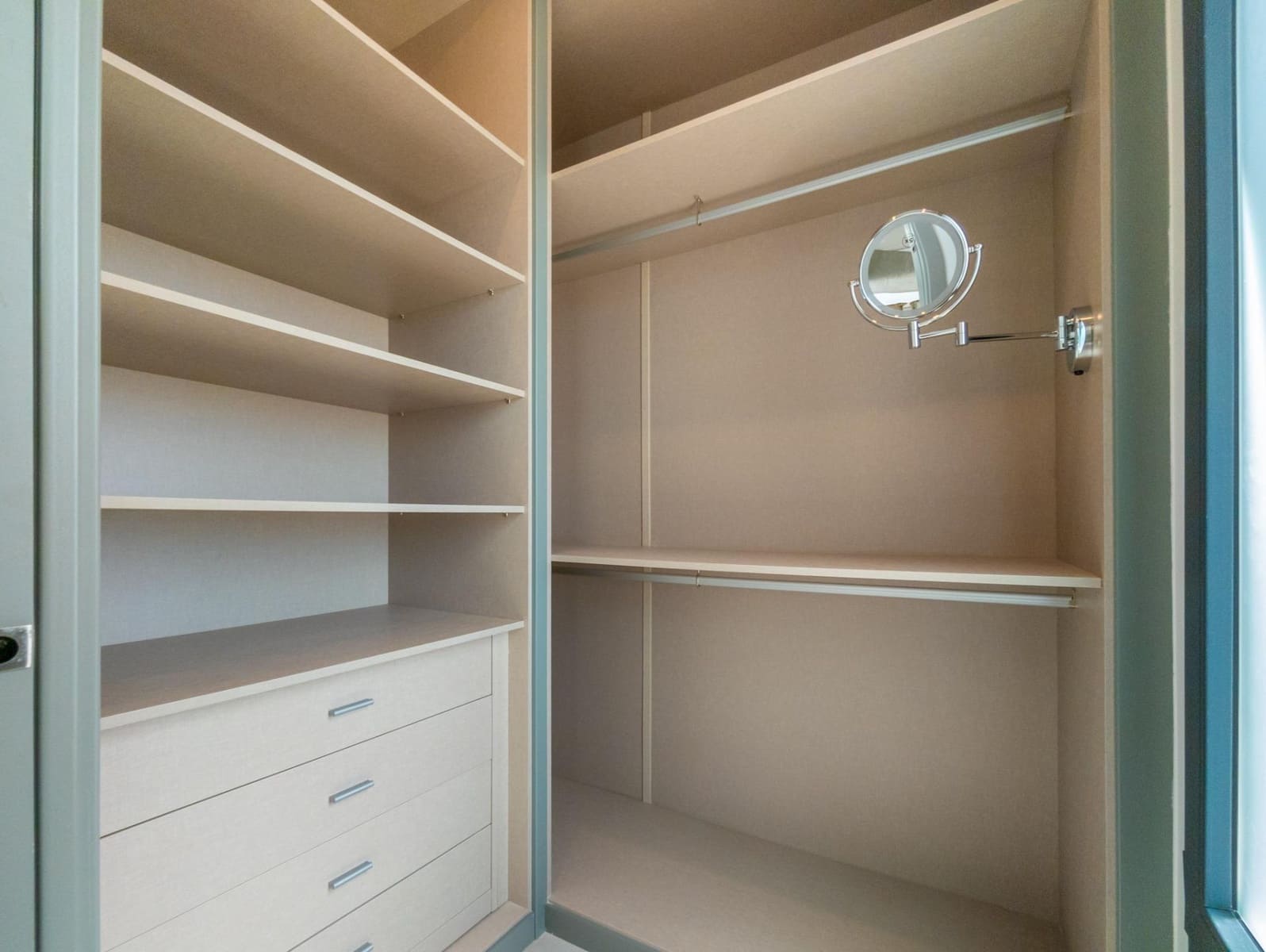 3 makuuhuone Huvila myytävänä paikassa Aguas Nuevas mukana uima-altaan - 630 000 € (Ref: 8944147)