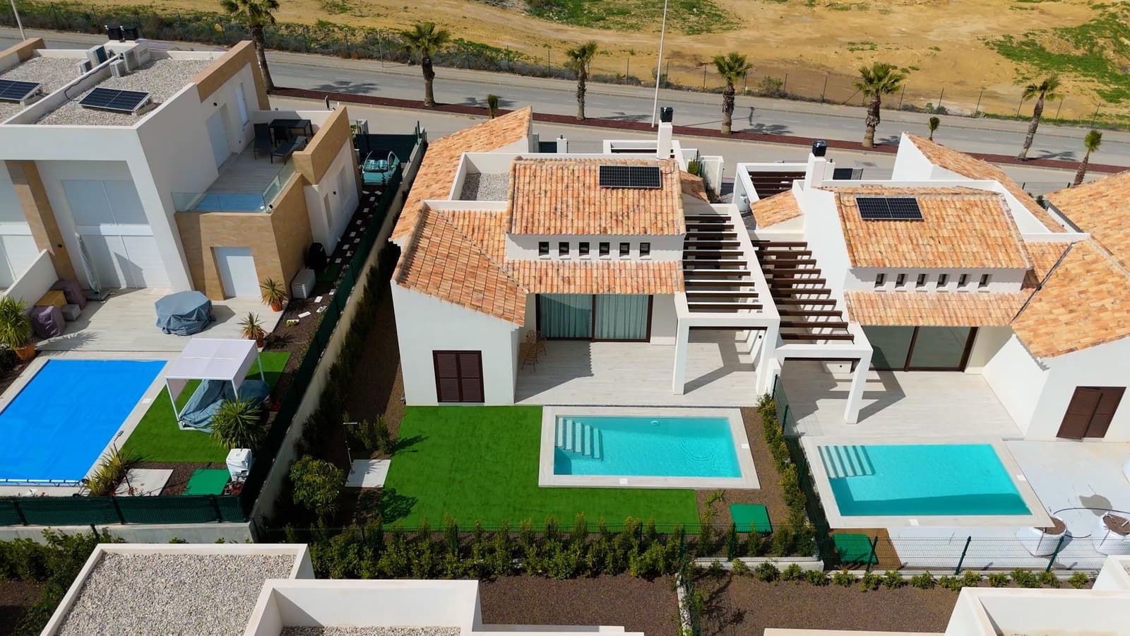 3 sypialnia Willa na sprzedaż w Ciudad Quesada z basenem - 555 000 € (Ref: 8968196)