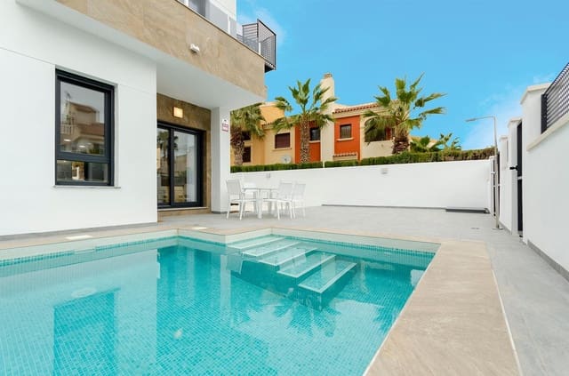 3 sypialnia Willa na sprzedaż w El Chaparral - La Siesta - La Torreta, Torrevieja z basenem - 385 000 € (Ref: 8981491)