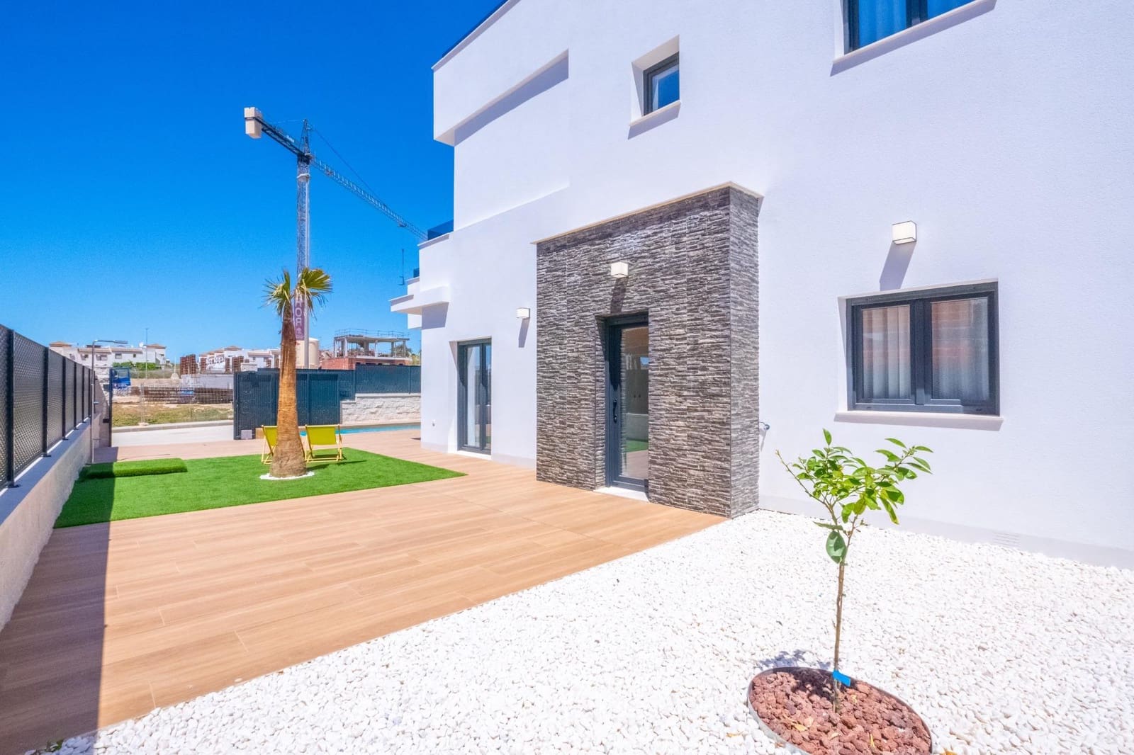 3 sypialnia Willa na sprzedaż w Orihuela Costa z basenem - 395 000 € (Ref: 9003519)