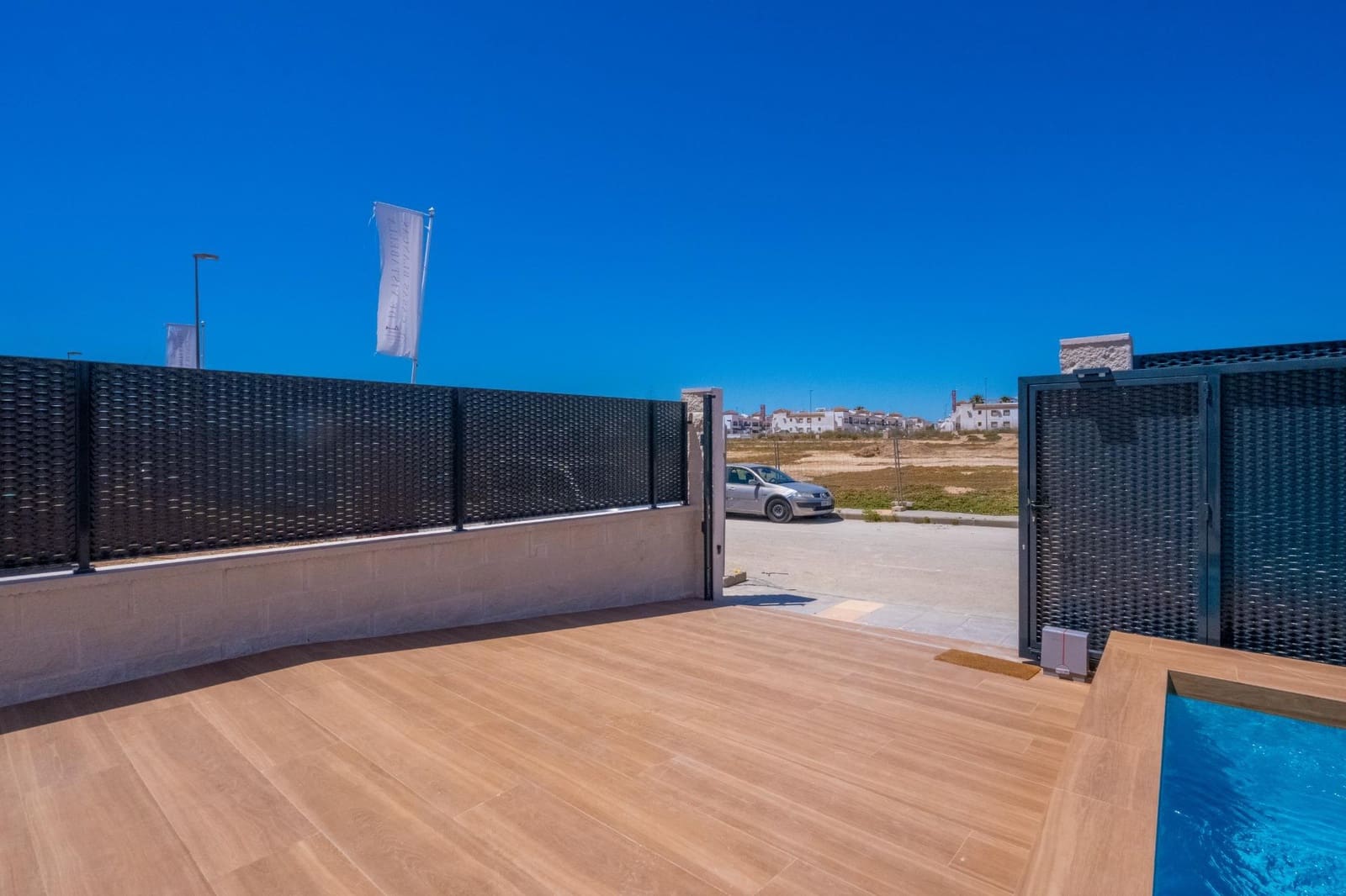 3 bedroom Villa for sale in Orihuela Costa with pool - € 395,000 (Ref: 9003519)