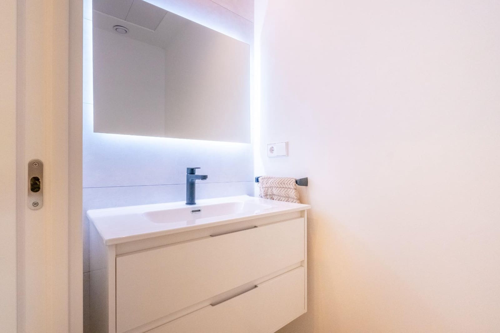 3 soveværelse Villa til salg i Los Montesinos med swimmingpool - € 499.000 (Ref: 9062273)