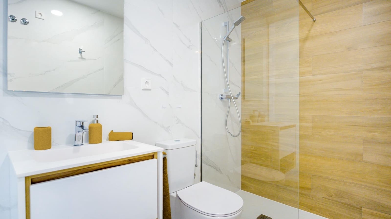 3 soverom Villa til salgs i Los Montesinos med svømmebasseng - € 499 000 (Ref: 9062273)