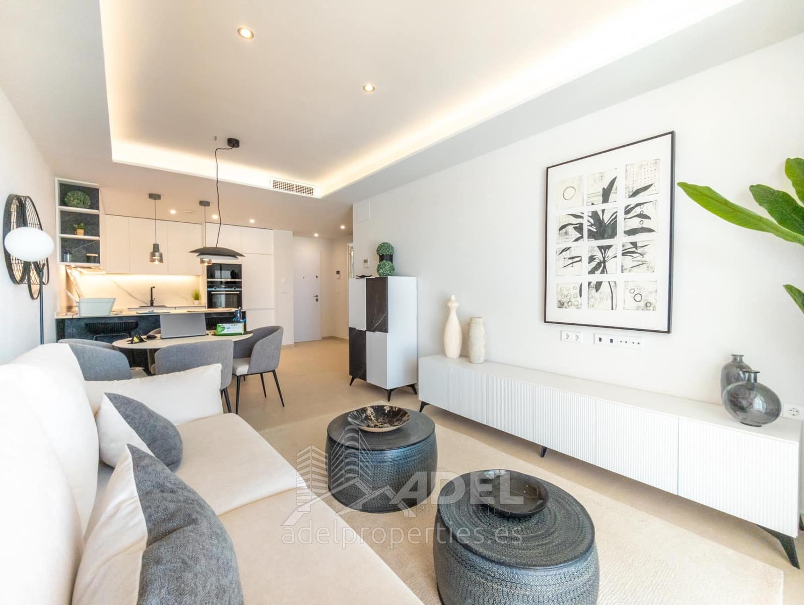 2 bedroom Apartment for sale in Orihuela Costa with pool - € 320,000 (Ref: 9104583)