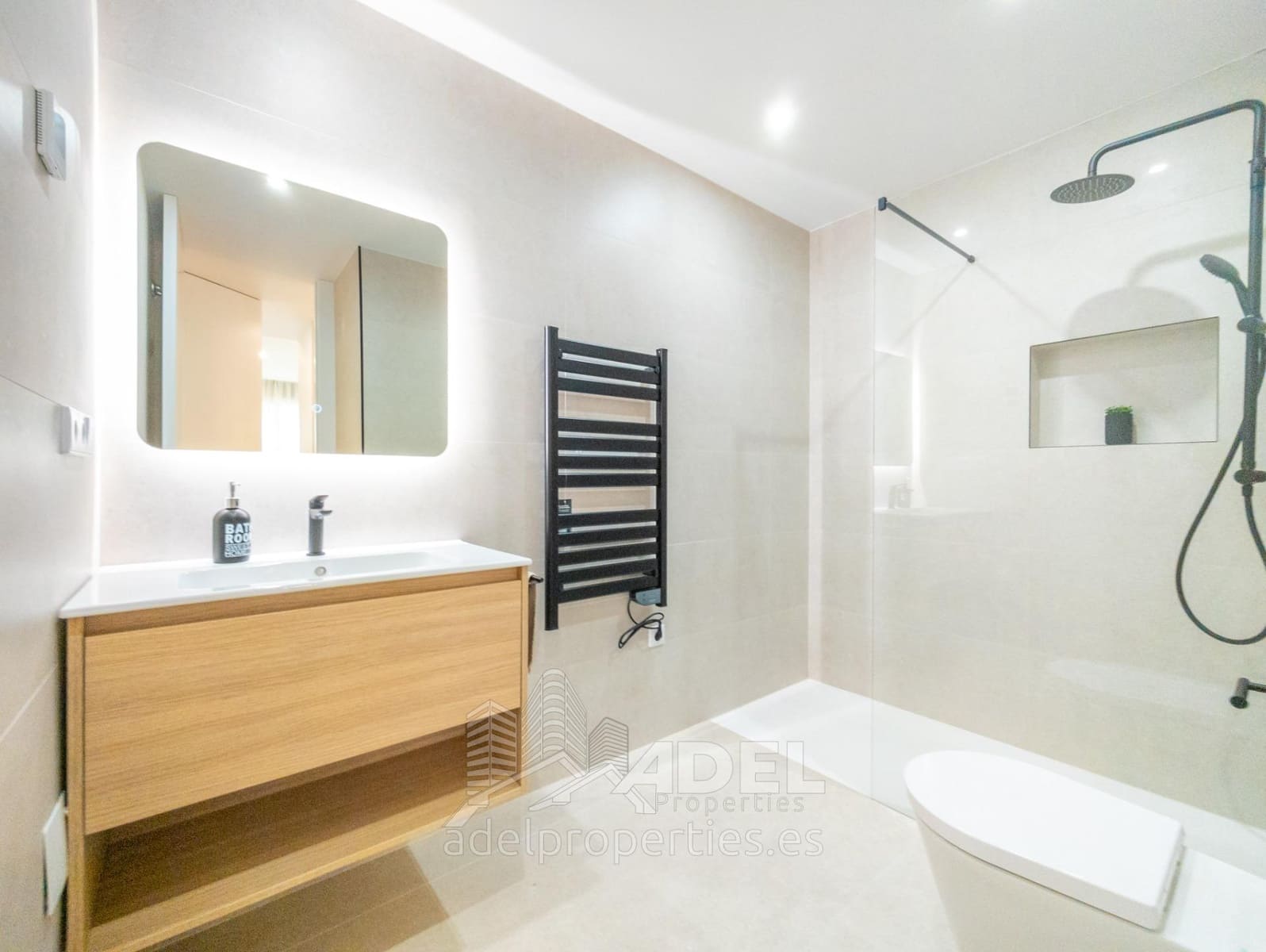 2 bedroom Apartment for sale in Orihuela Costa with pool - € 320,000 (Ref: 9104583)