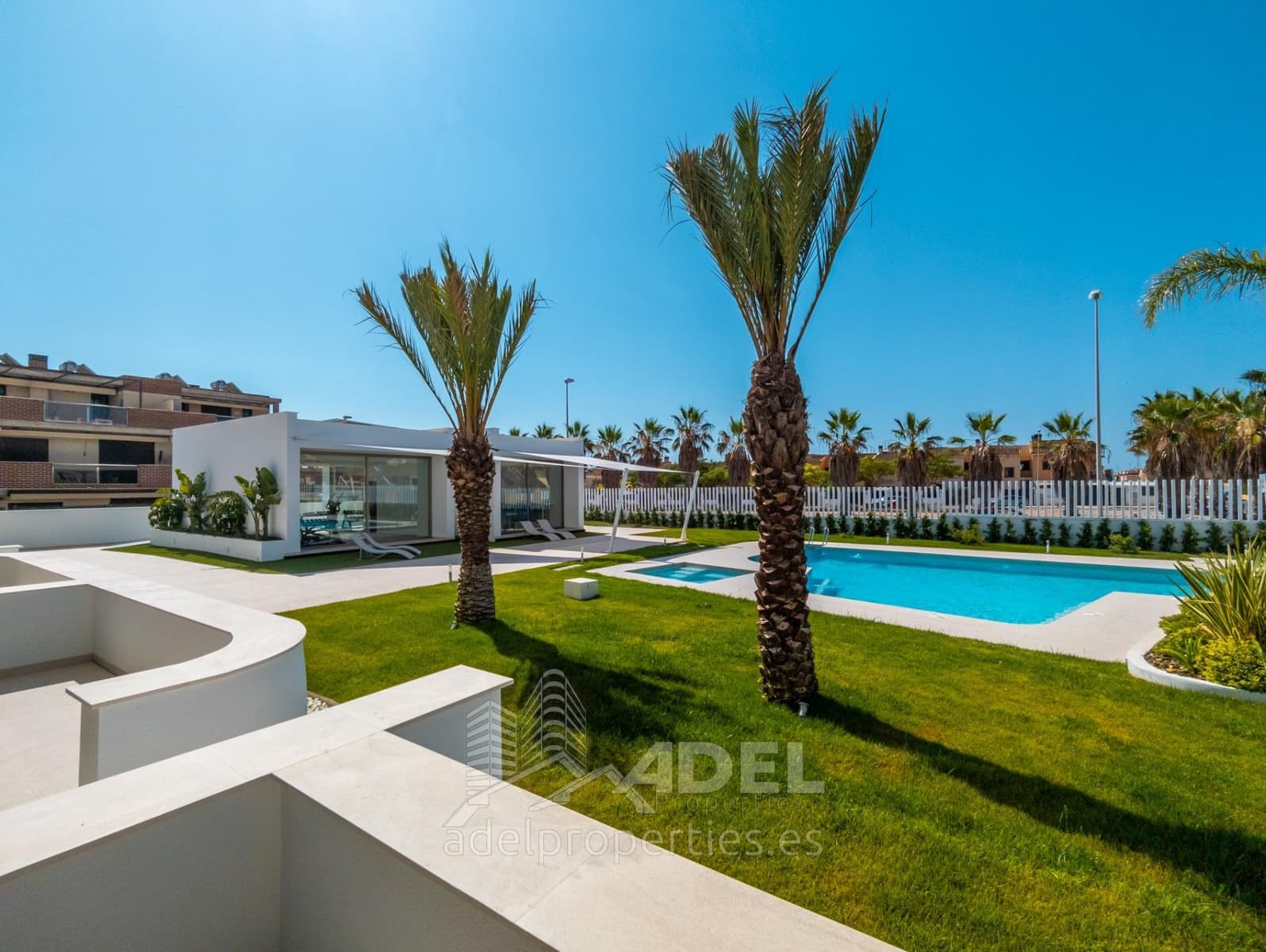 2 bedroom Apartment for sale in Orihuela Costa with pool - € 320,000 (Ref: 9104583)