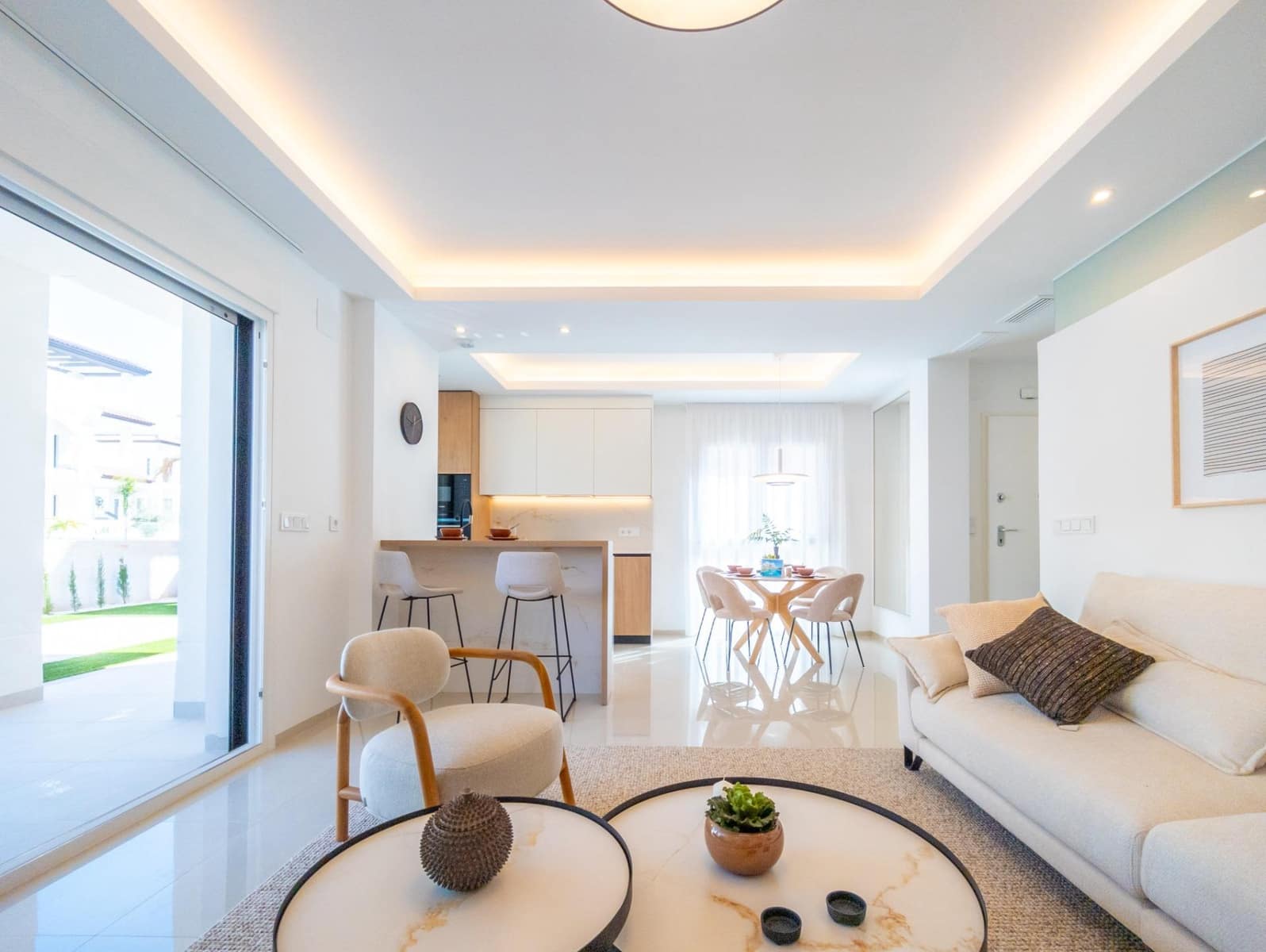 2 slaapkamer Bungalow te koop in Ciudad Quesada met zwembad garage - € 308.000 (Ref: 9147015)