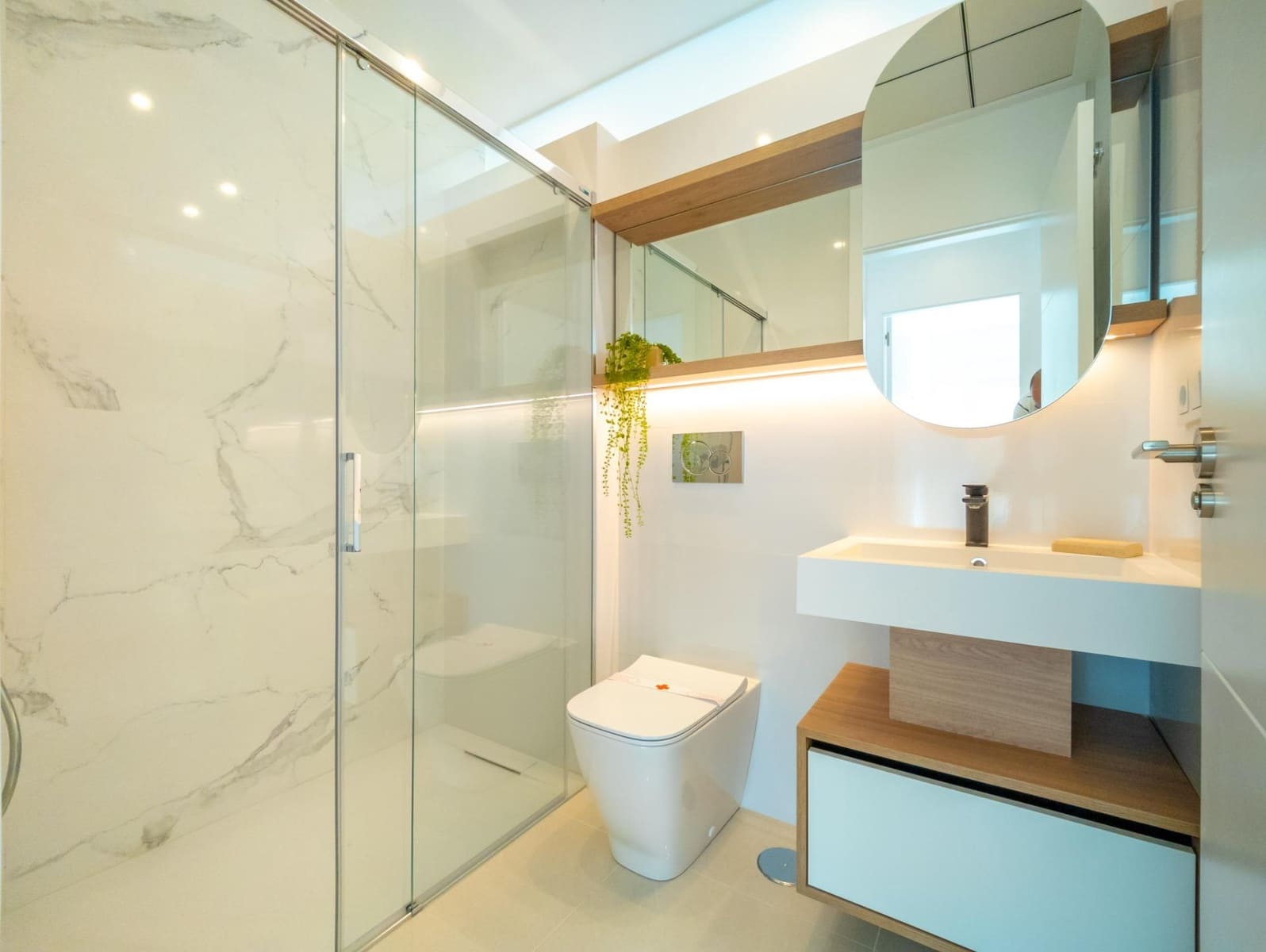 2 slaapkamer Bungalow te koop in Ciudad Quesada met zwembad garage - € 308.000 (Ref: 9147015)