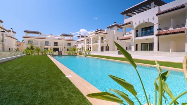 2 chambre Bungalow à vendre à Ciudad Quesada, Rojales avec piscine garage - 308 000 € (Ref: 9147015)