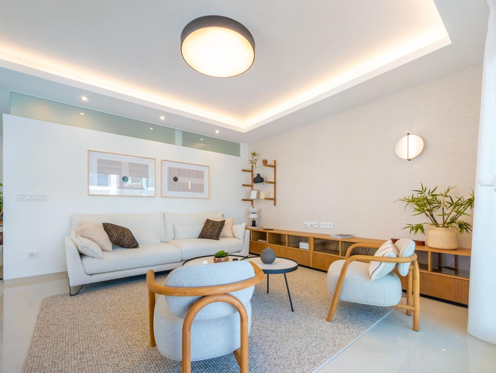 2 sypialnia Bungalow na sprzedaż w Ciudad Quesada z basenem garażem - 308 000 € (Ref: 9147015)