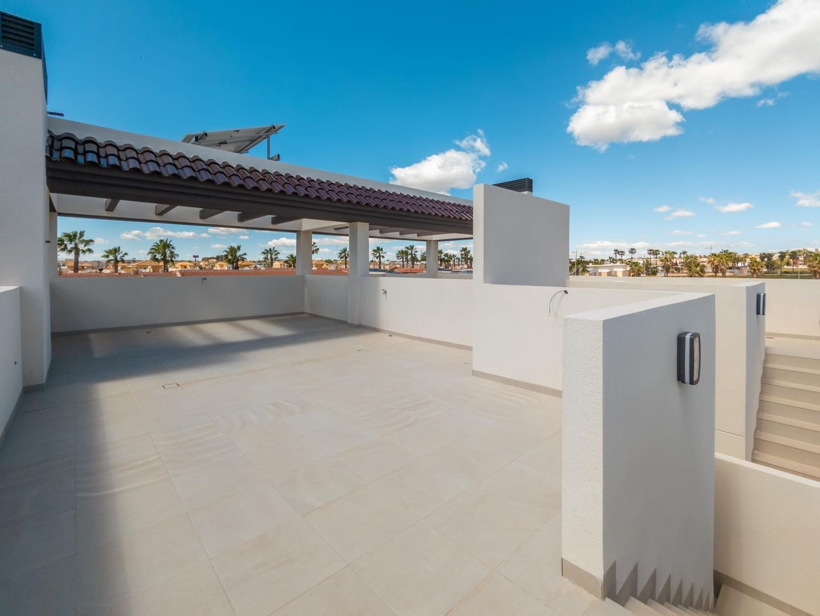 3 bedroom Terraced Villa for sale in Ciudad Quesada with pool - € 397,000 (Ref: 9147016)