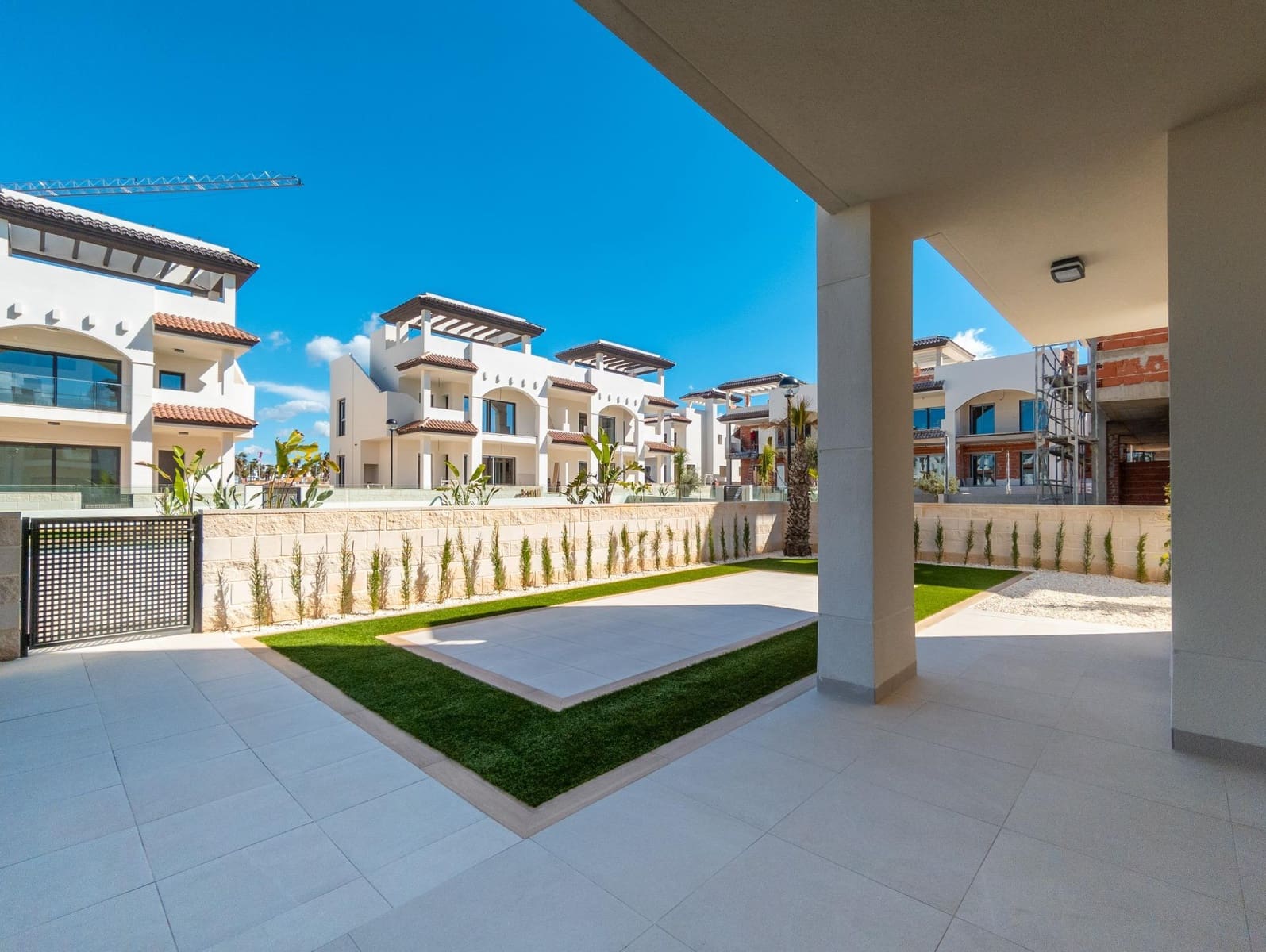 3 bedroom Terraced Villa for sale in Ciudad Quesada with pool - € 397,000 (Ref: 9147016)