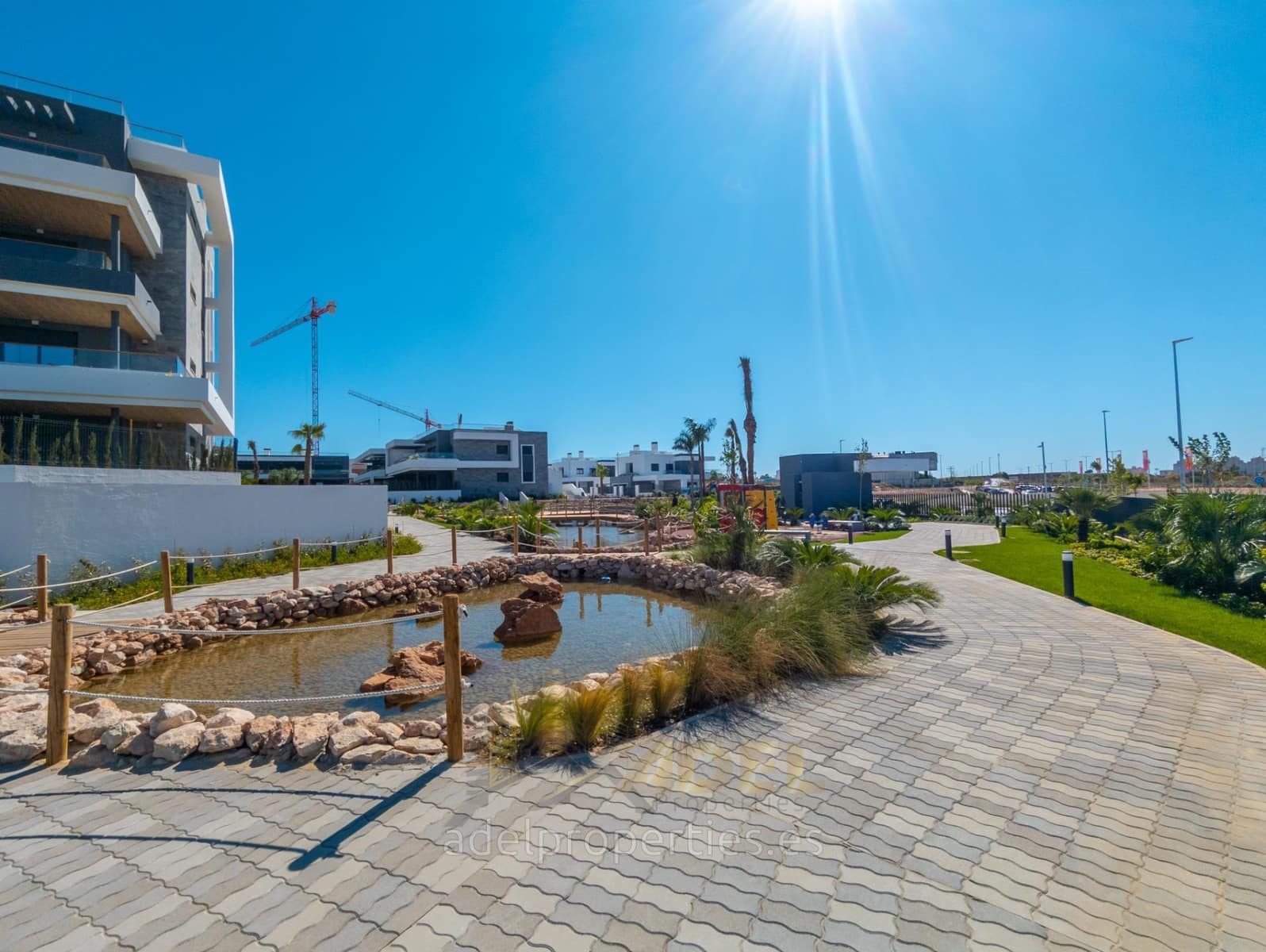 2 bedroom Apartment for sale in Torrevieja with pool garage - € 335,000 (Ref: 9147017)