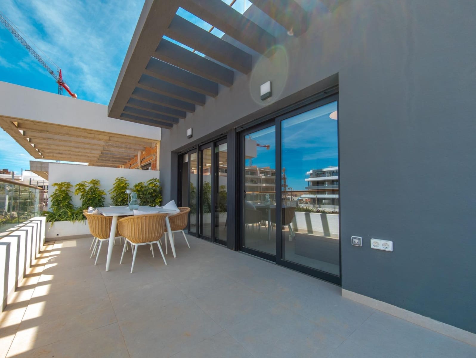 2 bedroom Apartment for sale in Torrevieja with pool garage - € 335,000 (Ref: 9147017)