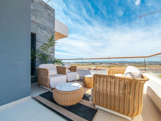 2 bedroom Apartment for sale in Torrevieja with pool - € 335,000 (Ref: 9147017)