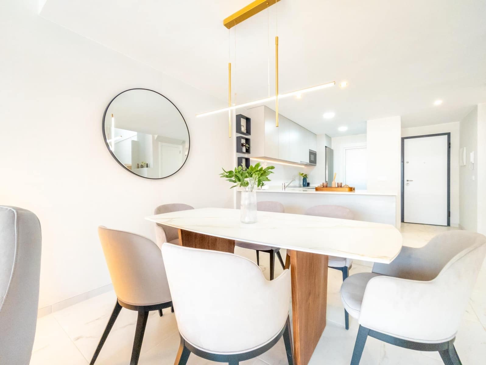 2 soverom Leilighet til salgs i Torrevieja med svømmebasseng - € 335 000 (Ref: 9147017)