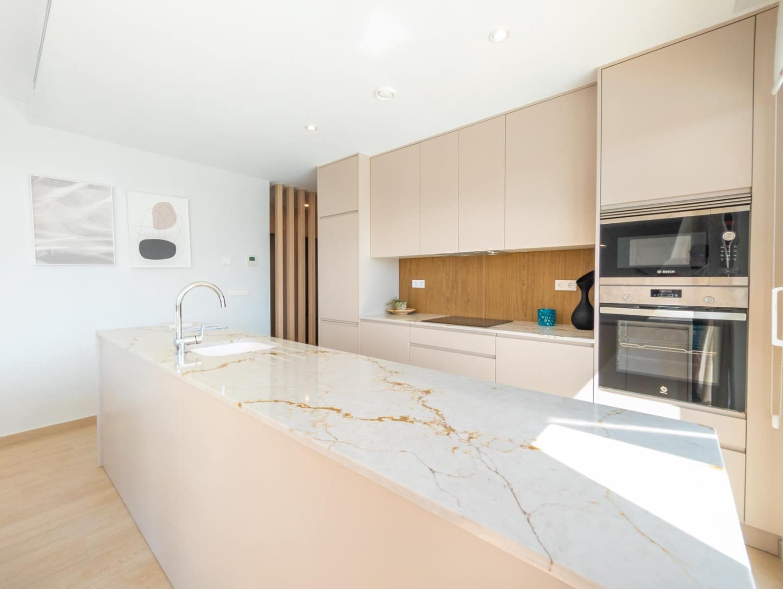 3 bedroom Villa for sale in Orihuela Costa with pool - € 469,900 (Ref: 9162197)