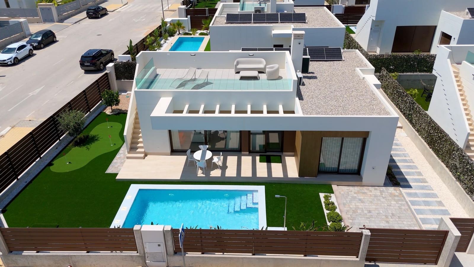 3 bedroom Villa for sale in Orihuela Costa with pool - € 469,900 (Ref: 9162197)