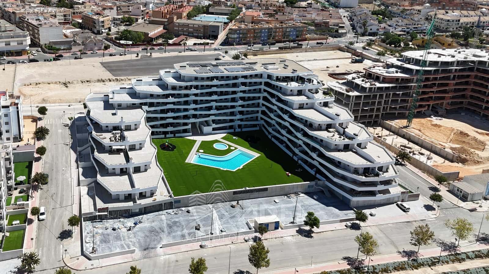 2 bedroom Apartment for sale in Orihuela Costa with pool - € 191,900 (Ref: 9206752)