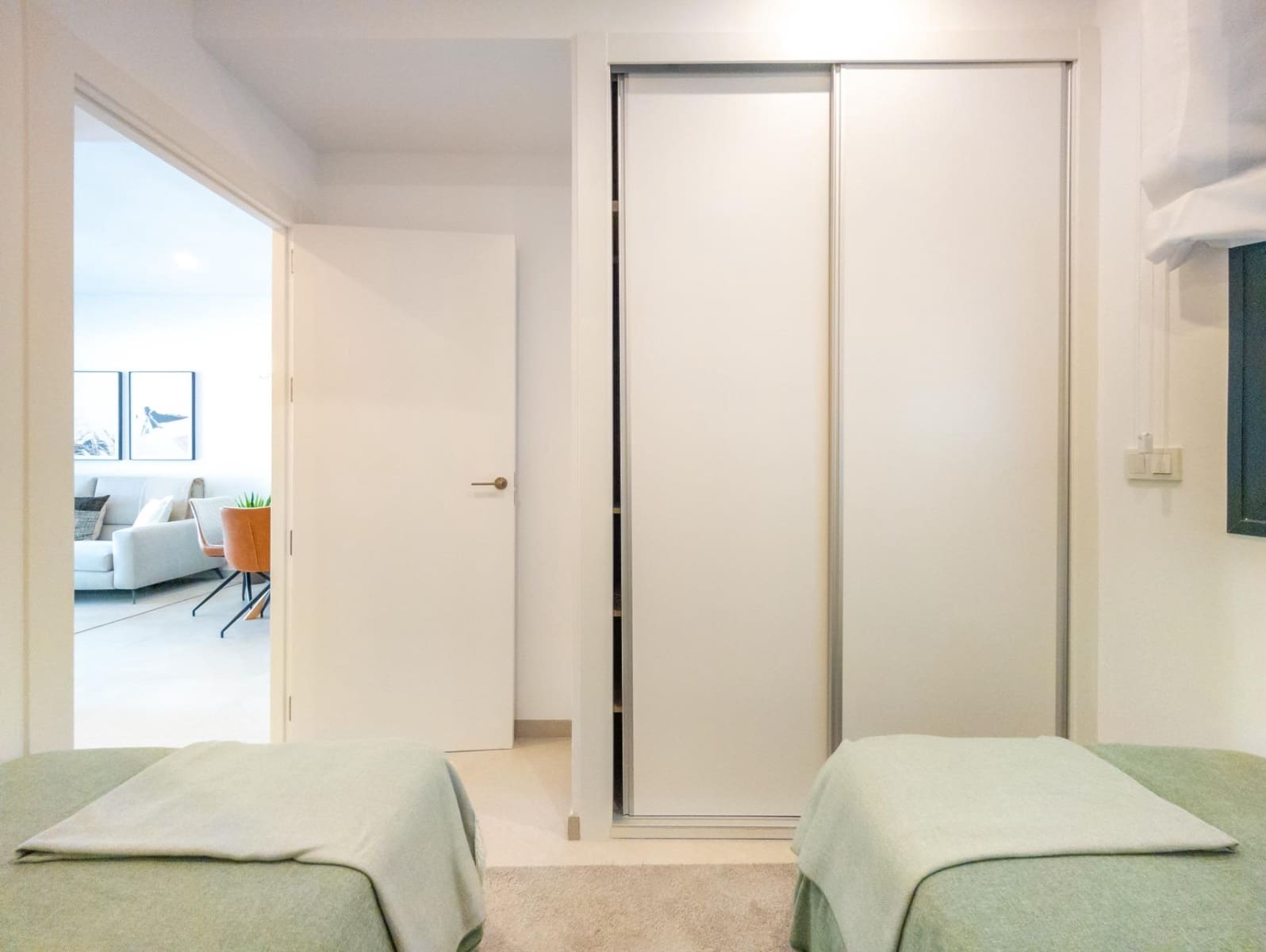 2 Zimmer Apartment zu verkaufen in Torrevieja mit Pool - 285.000 € (Ref: 9217291)