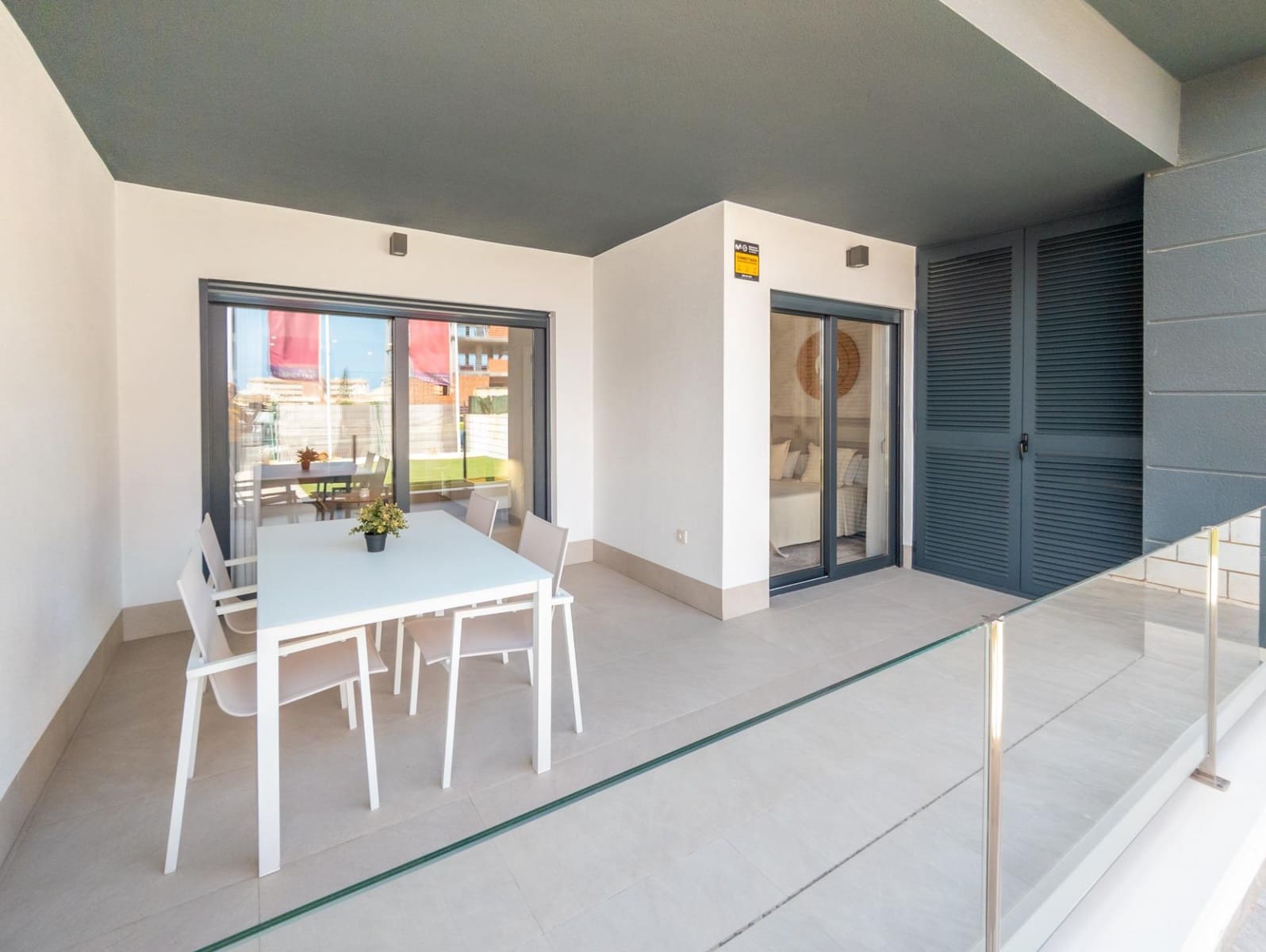 2 bedroom Apartment for sale in Torrevieja with pool - € 285,000 (Ref: 9217291)