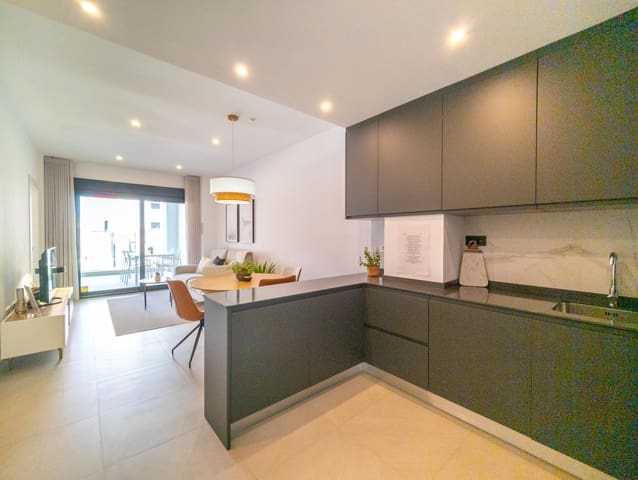 2 Zimmer Apartment zu verkaufen in Torreblanca, Torrevieja mit Pool - 285.000 € (Ref: 9217291)