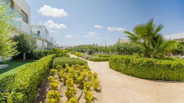 Apartamento de 2 habitaciones en Orihuela en venta con piscina - 239.900 € (Ref: 9217292)