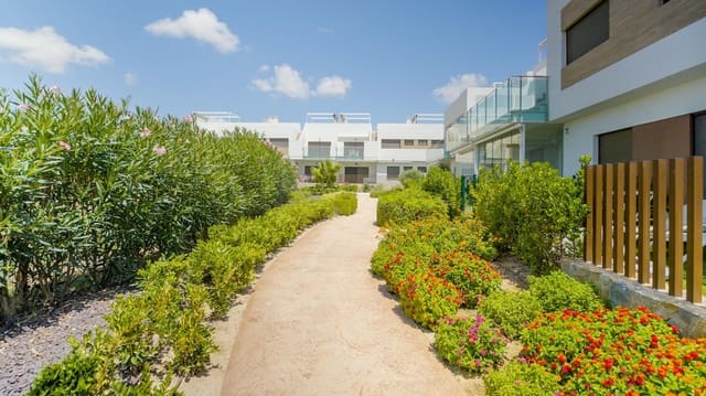 Apartamento de 2 habitaciones en Orihuela en venta con piscina - 239.900 € (Ref: 9217292)