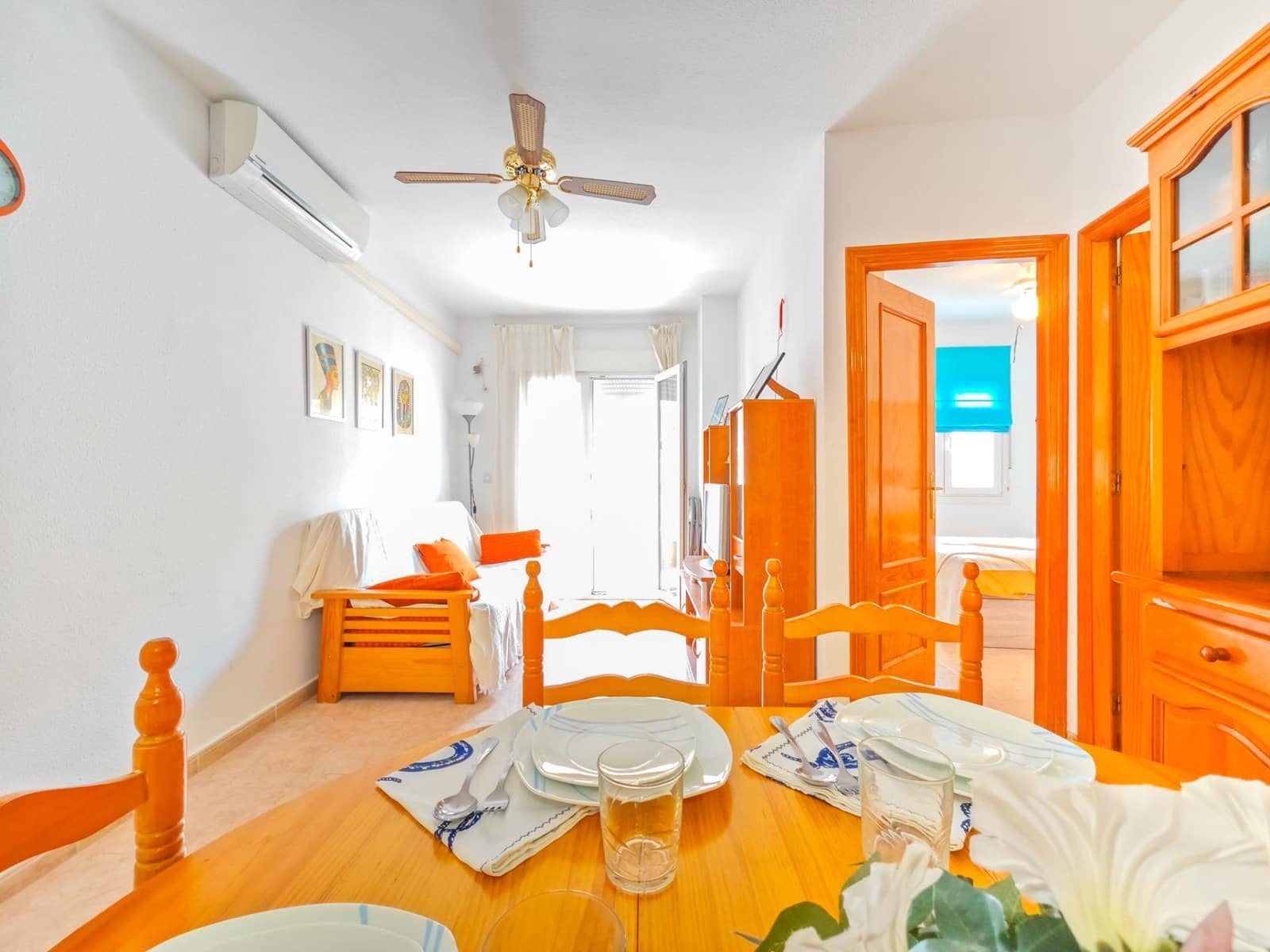 2 sypialnia Apartament na sprzedaż w Torrevieja z basenem - 149 000 € (Ref: 9220224)