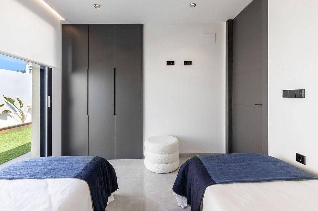 3 slaapkamer Villa te koop in Los Balcones met zwembad - € 700.000 (Ref: 9247211)