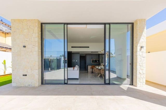 3 soverom Villa til salgs i Los Balcones med svømmebasseng - € 700 000 (Ref: 9247211)