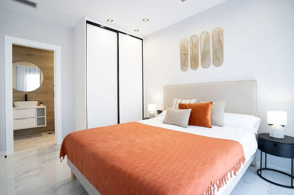 3 bedroom Bungalow for sale in Pilar de la Horadada with pool - € 305,000 (Ref: 9257241)