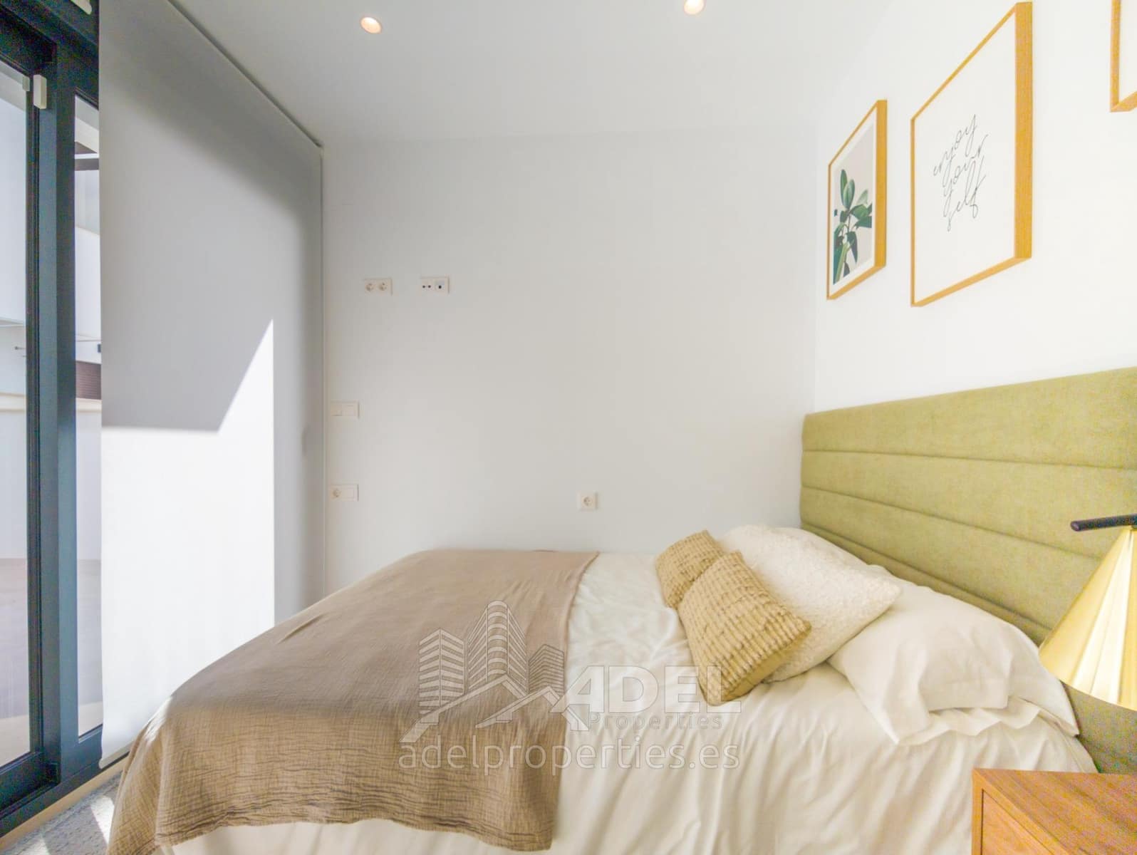 Apartamento de 2 habitaciones en Los Balcones en venta con piscina - 299.900 € (Ref: 9285172)