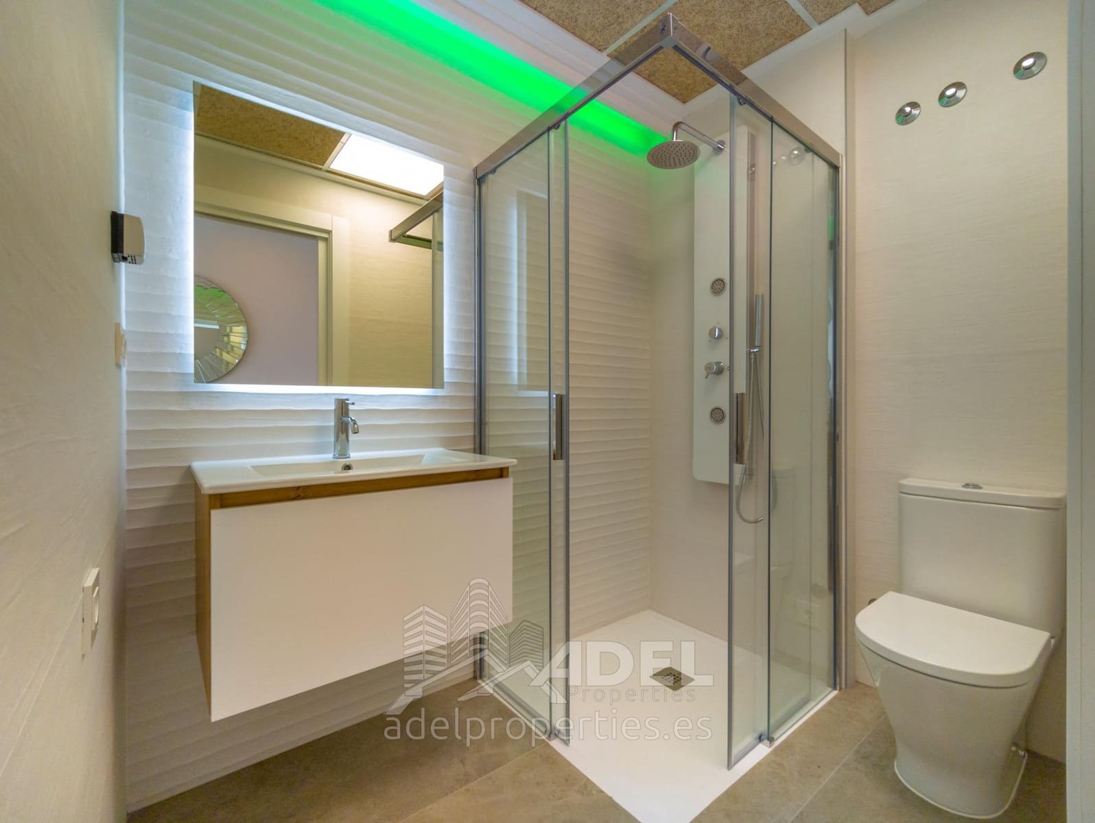 3 sypialnia Apartament na sprzedaż w Los Balcones z basenem garażem - 325 000 € (Ref: 9310847)