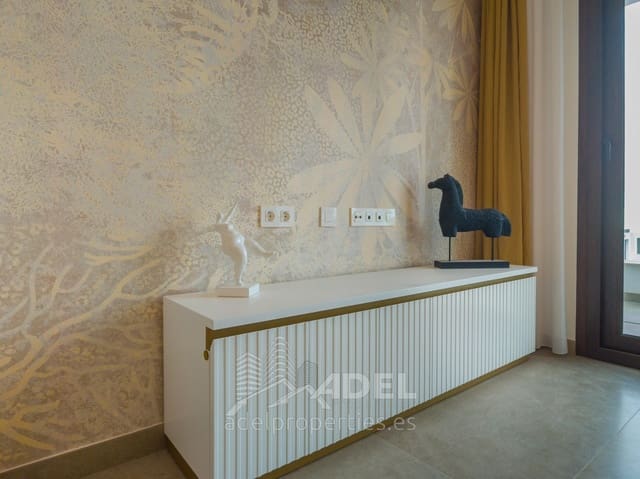 3 sypialnia Apartament na sprzedaż w Los Balcones z basenem garażem - 325 000 € (Ref: 9310847)