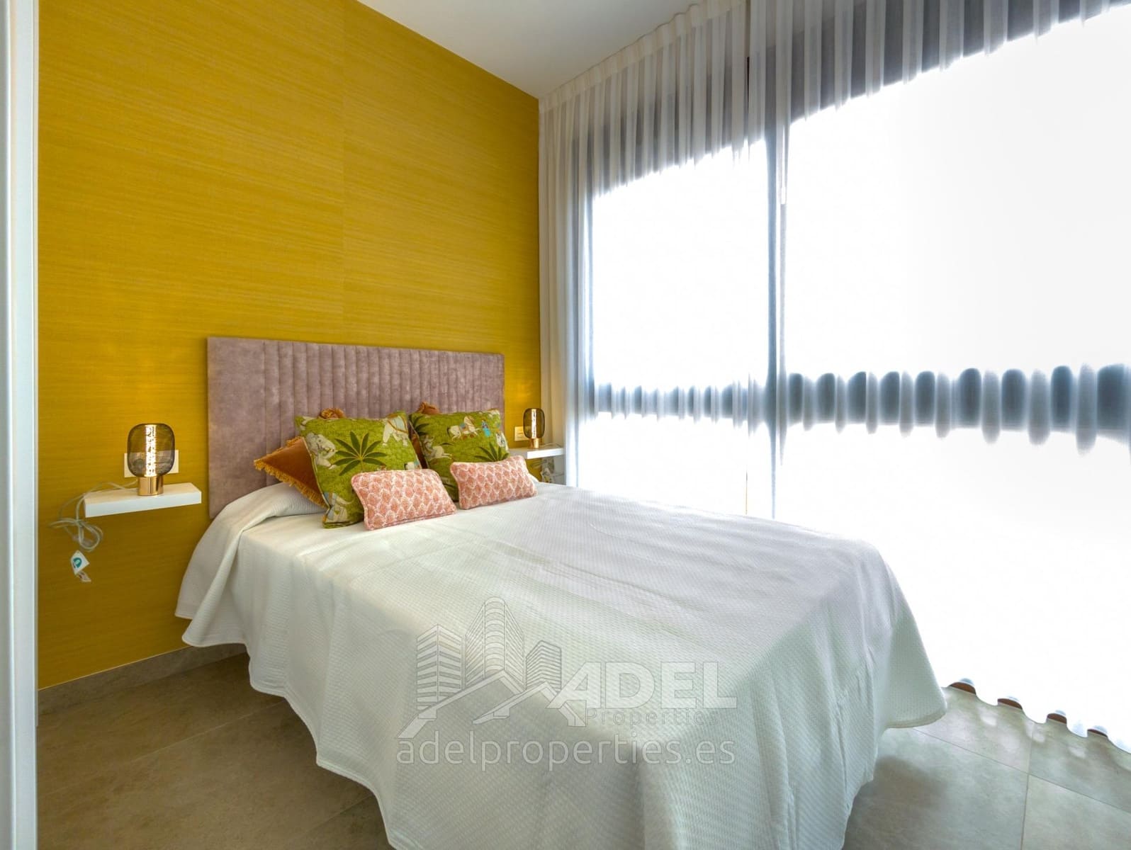 3 sypialnia Apartament na sprzedaż w Los Balcones z basenem garażem - 325 000 € (Ref: 9310847)