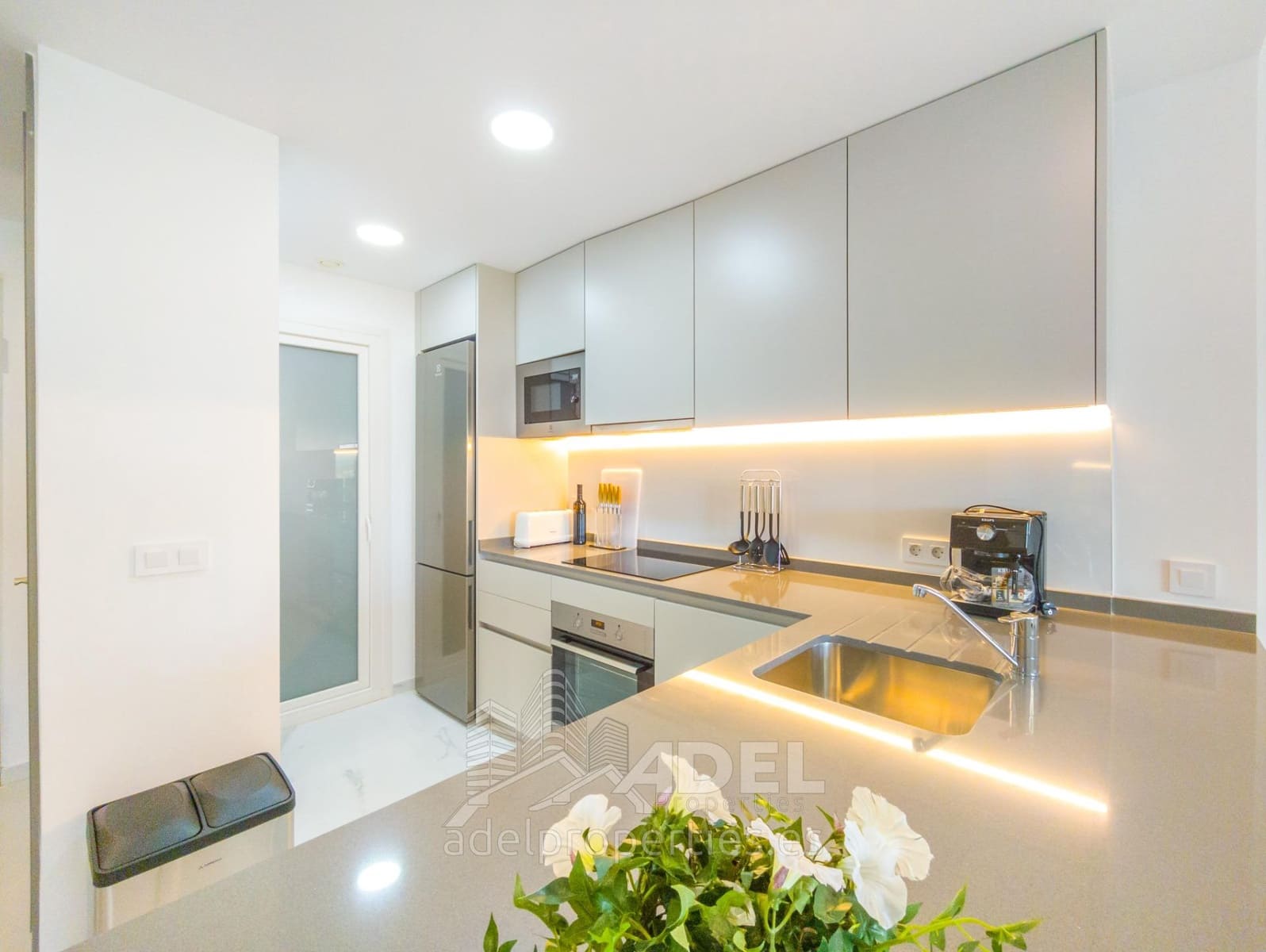 2 slaapkamer Appartement te koop in Paraje Natural met zwembad - € 287.000 (Ref: 9330586)