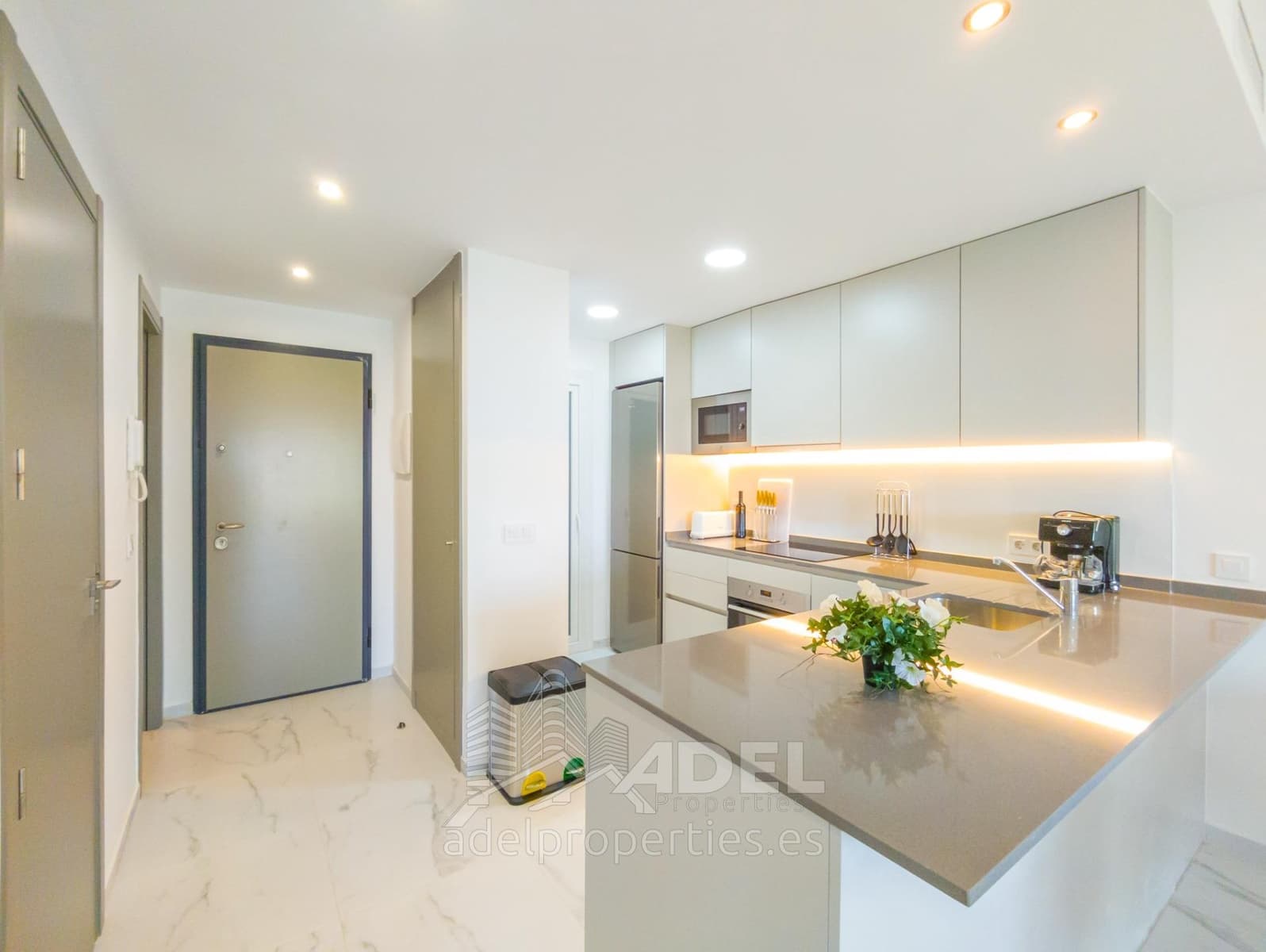 2 slaapkamer Appartement te koop in Paraje Natural met zwembad - € 287.000 (Ref: 9330586)