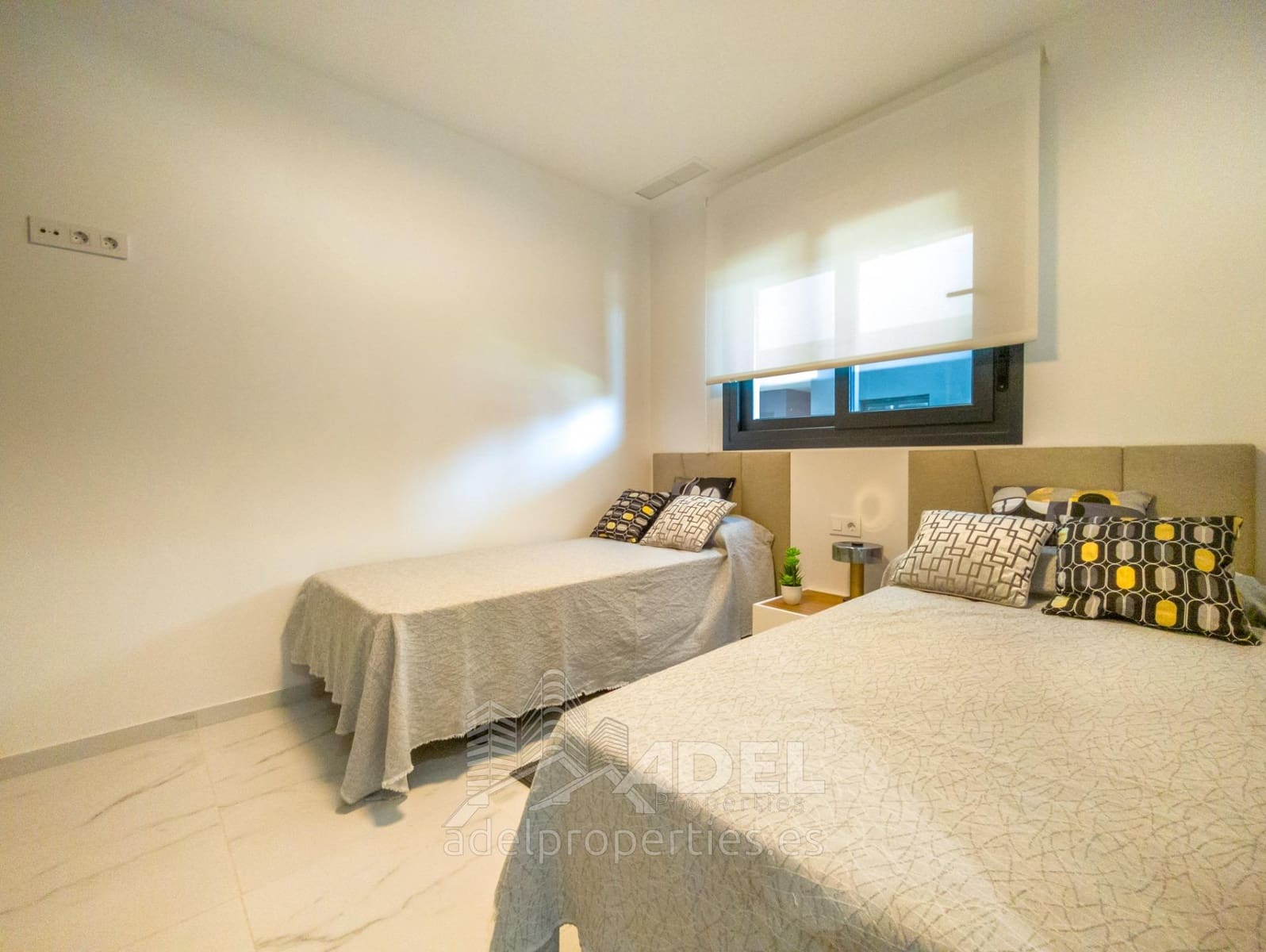 2 slaapkamer Appartement te koop in Paraje Natural met zwembad - € 287.000 (Ref: 9330586)