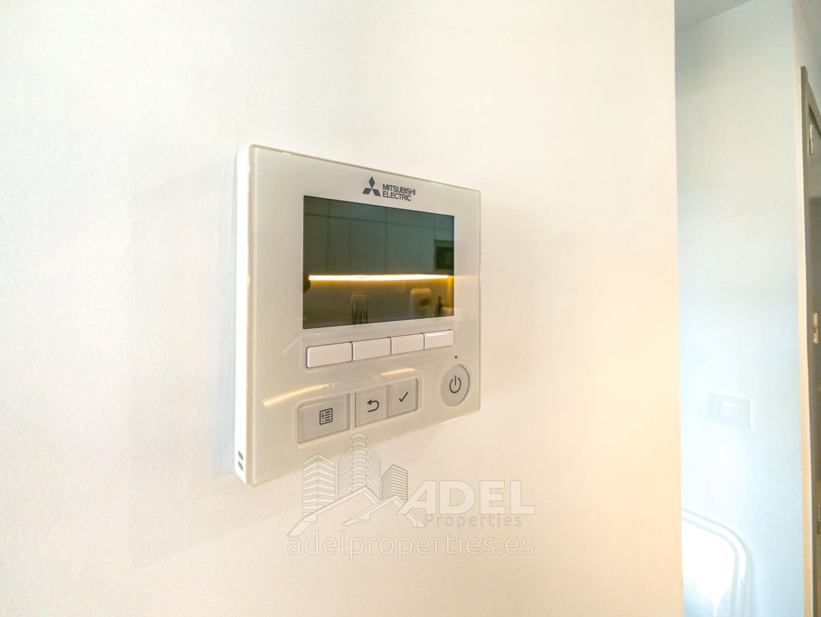 2 slaapkamer Appartement te koop in Paraje Natural met zwembad - € 287.000 (Ref: 9330586)